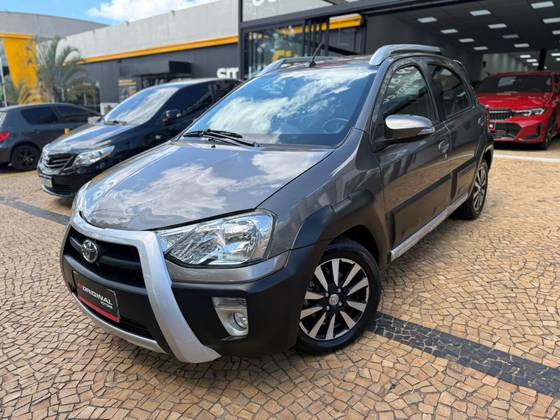 TOYOTA ETIOS CROSS 1.5 16V FLEX 4P AUTOMÁTICO